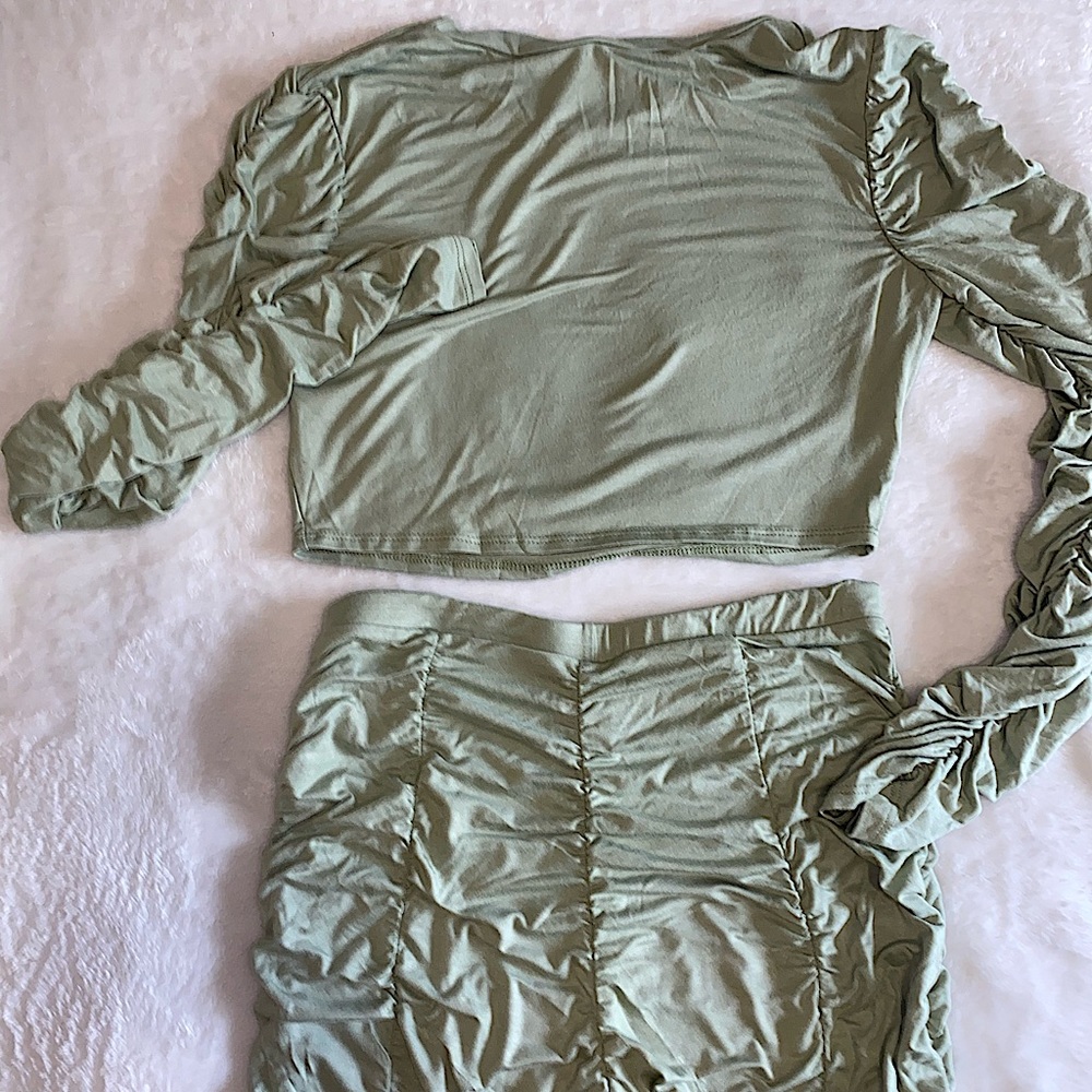 Ruched leggings Set 🤍